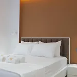 Adora's View Hotel Sarandë