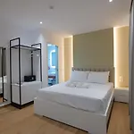Adora's View Hotel 3*