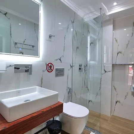 Hotel Adora's View Sarande