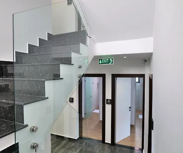 Adora's View 3* Sarandë